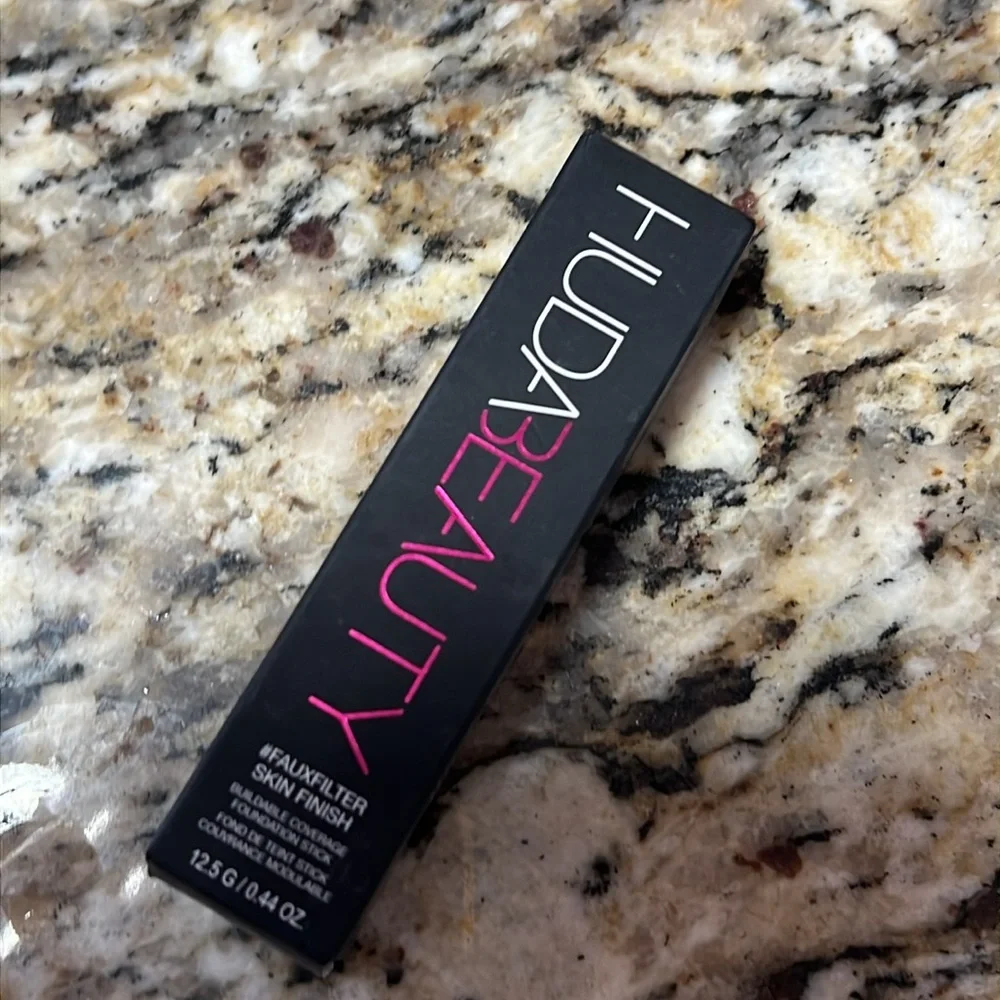 HUDA BEAUTY this huda